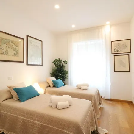 Ansedonia Apartment *